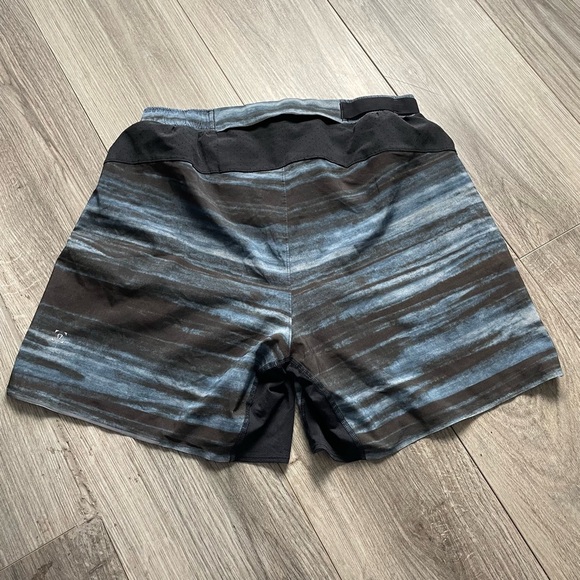 Mens Lululemon Surge Short *6" Updated High Tide‎ Multi Size S - Picture 1 of 5